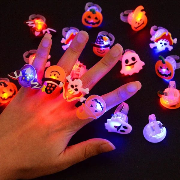 🔥🎃Spooky Season Hot Sale 49% OFF‼️✨LED Light Halloween Glowing Ring 💍|✨Best Candy Alternative! 👻