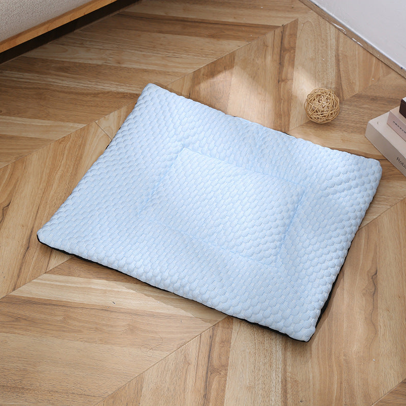 ⏰🔥Last Day 50% OFF! 🐶🐱❄️Self-Cooling Gel Mat for Dogs & Cats (Summer Heat Relief)