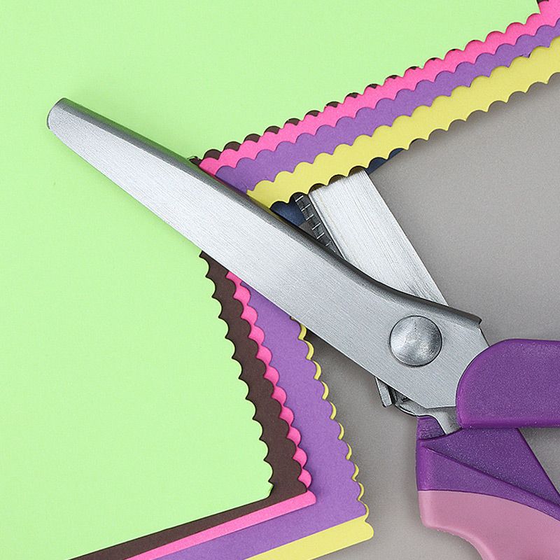 🧵Say Goodbye to Fraying Fabric Edges! ✂️ Must-Have Pinking Shears for Sewing & DIY!