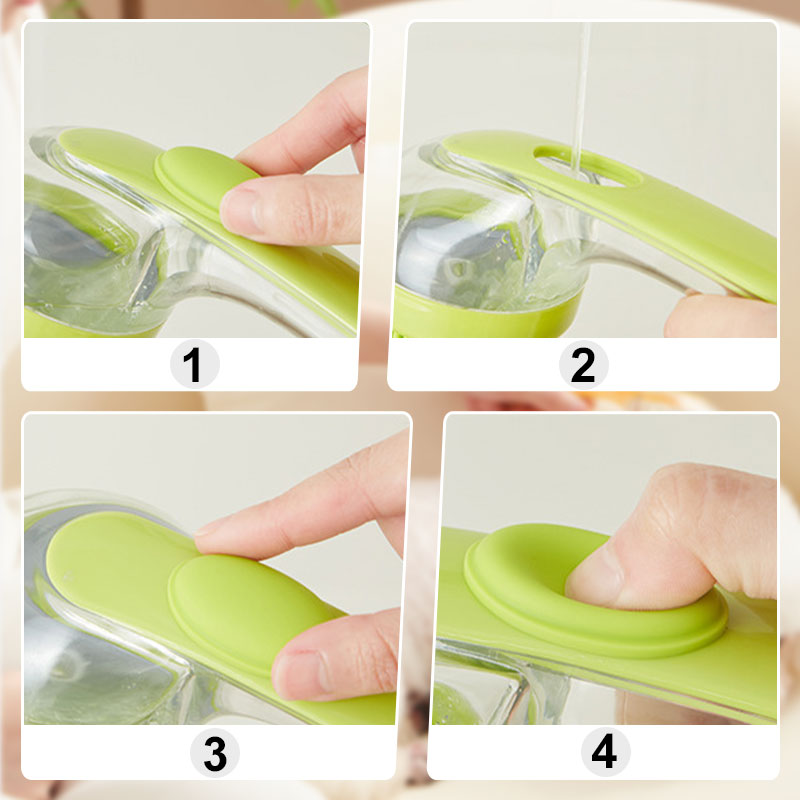 🐾 The Pet Bathing Hack Every Dog Owner Needs!🐶🐱Pet Bath Brush with Built-In Shampoo Dispenser🧼